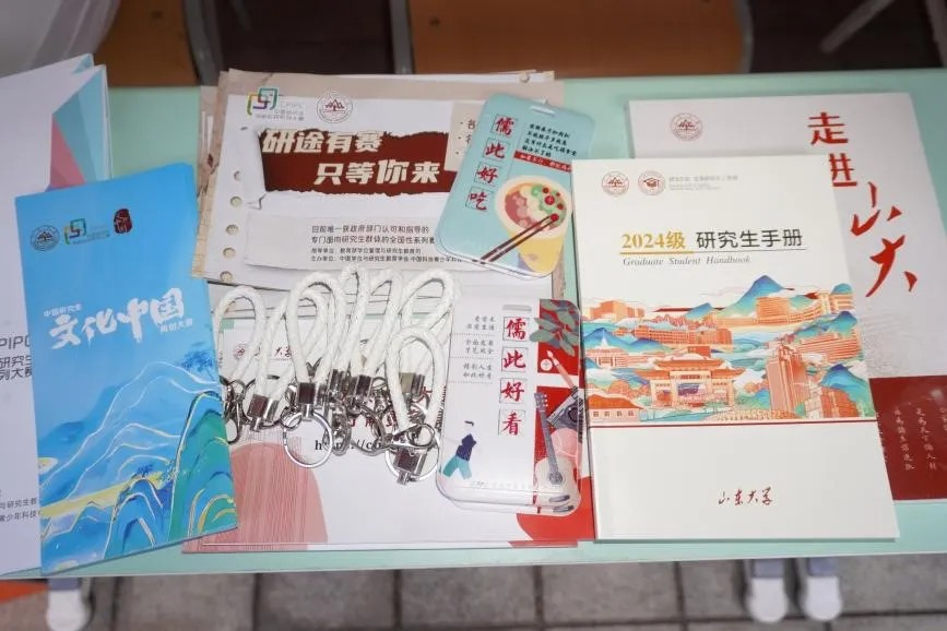 1725418530717015070.png ae06fur8.png